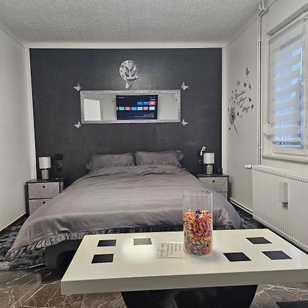 Ena1 & Ena2 -Big Free Parking Apartman Károlyváros Kültér fotó