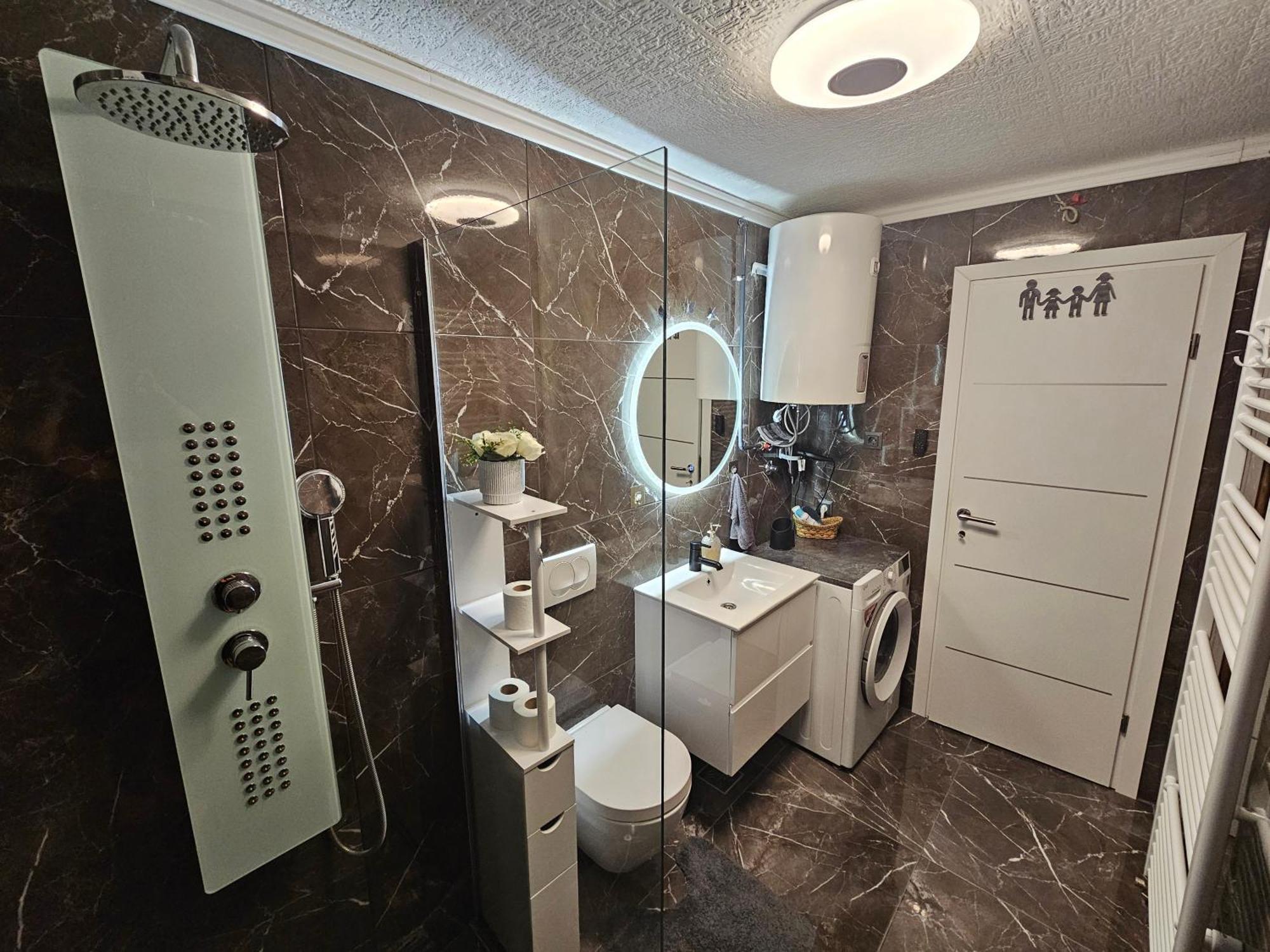 Ena1 & Ena2 -Big Free Parking Apartman Károlyváros Kültér fotó